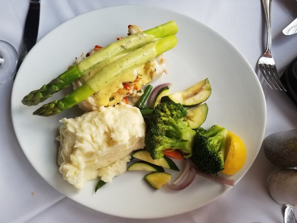 Asparagus Hollandaise
